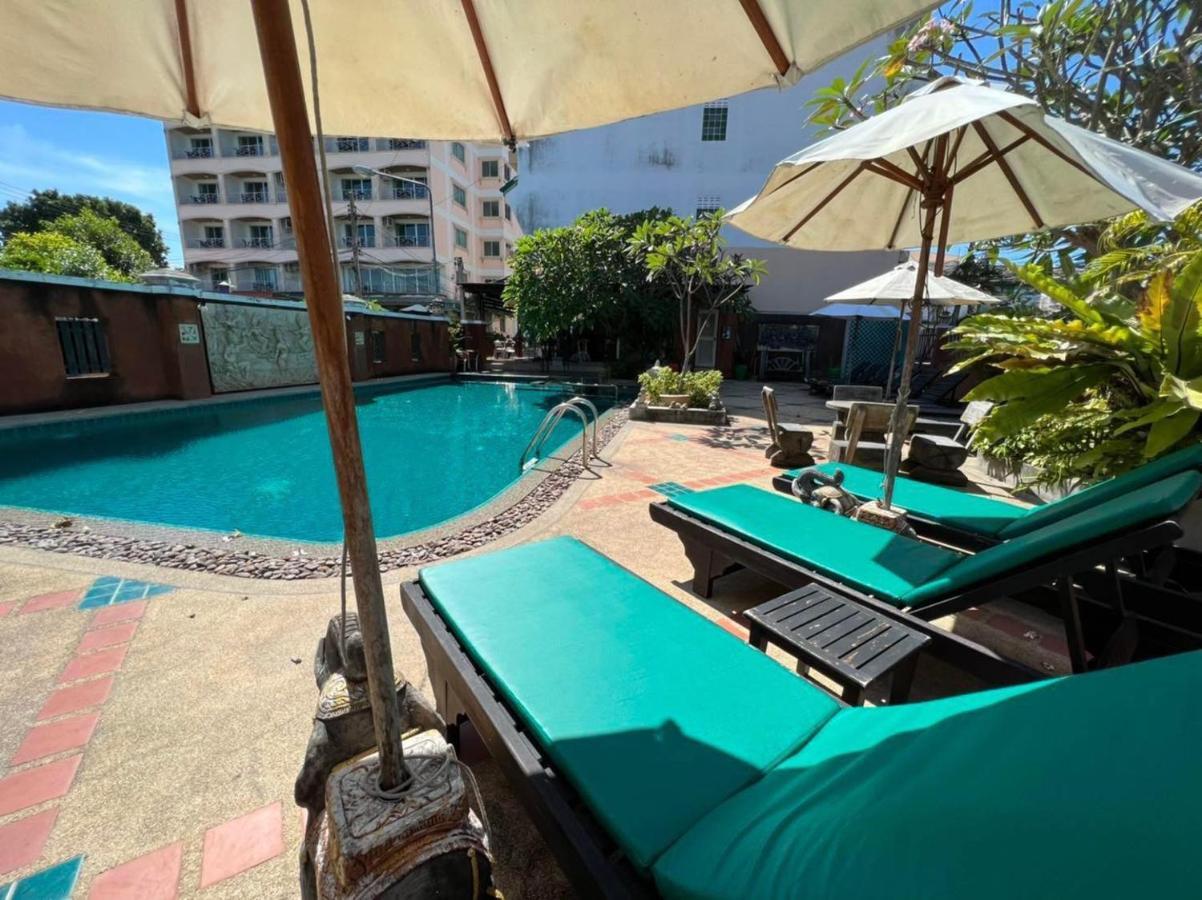 芭達亞 Pattara Mansion พัทยา酒店 外观 照片